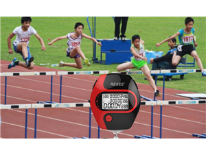 跑步秒表以蓬勃发展到结束